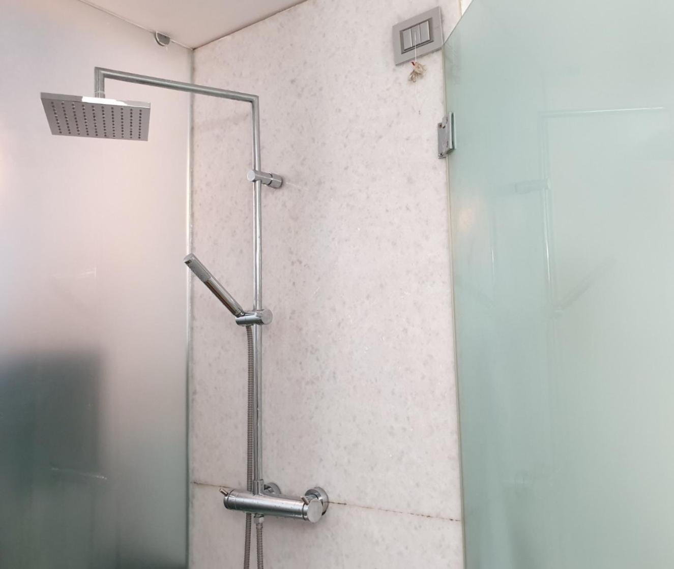 Loft Elegante In Centro Milano In Zona Signorile - Davanti Alla Metro Eksteriør billede