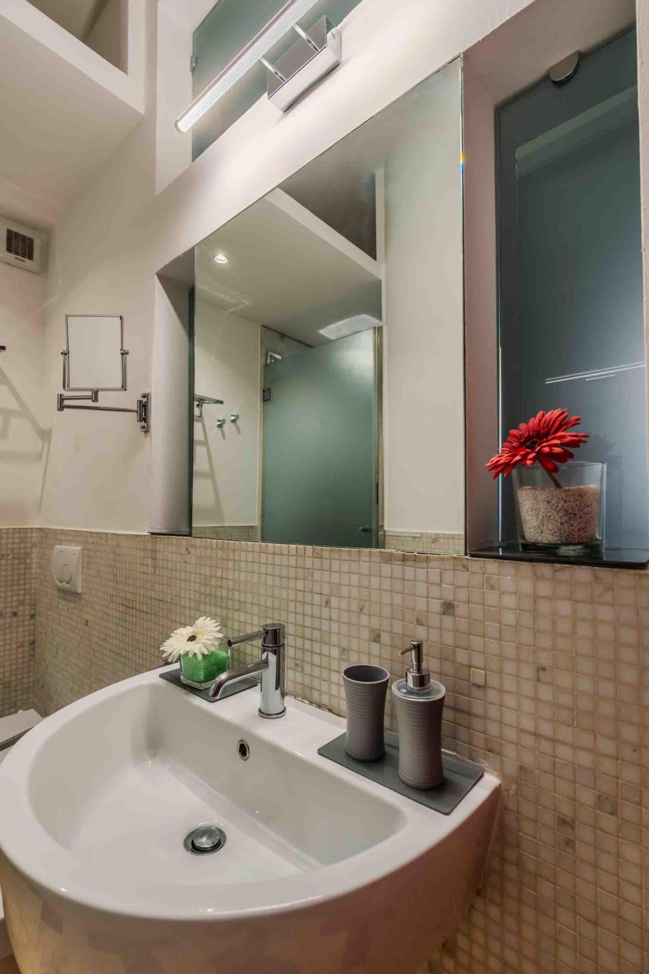 Loft Elegante In Centro Milano In Zona Signorile - Davanti Alla Metro Eksteriør billede