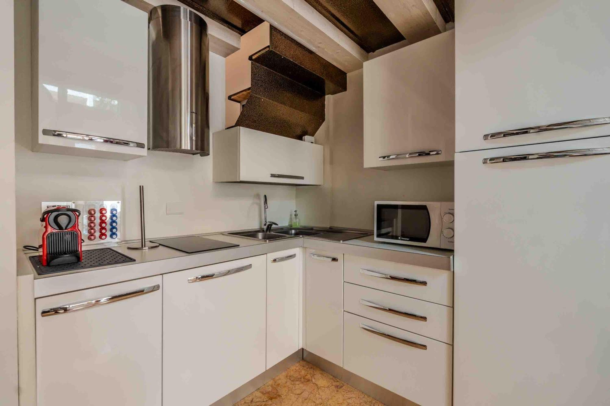 Loft Elegante In Centro Milano In Zona Signorile - Davanti Alla Metro Eksteriør billede